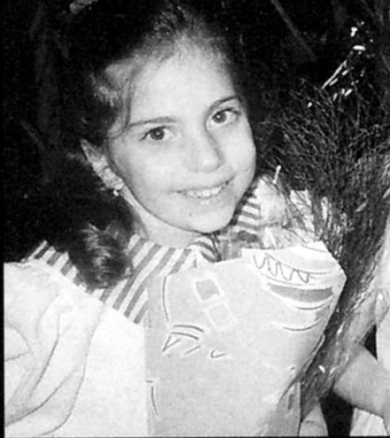 lady_gaga_childhood_pictures-{2}